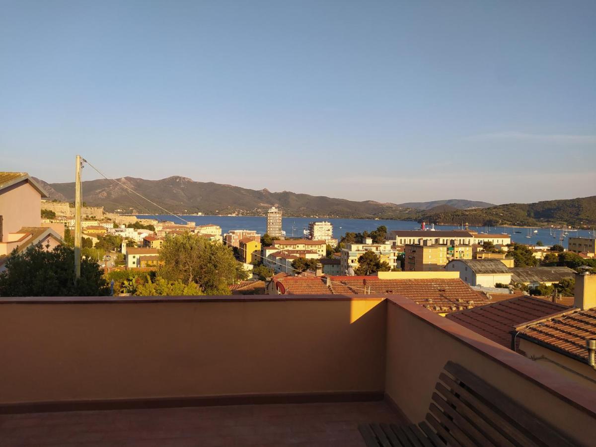La Terrazza Al Forte Portoferraio Exterior photo