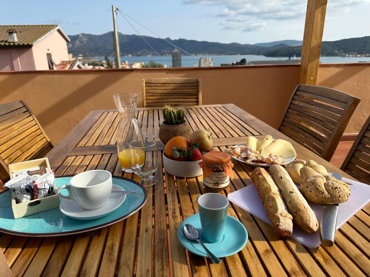 La Terrazza Al Forte Portoferraio Exterior photo