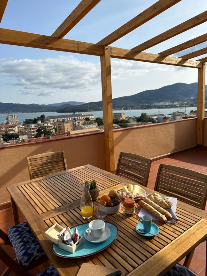 La Terrazza Al Forte Portoferraio Exterior photo