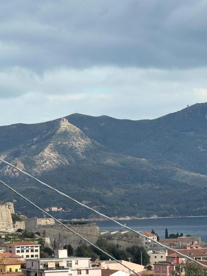 La Terrazza Al Forte Portoferraio Exterior photo